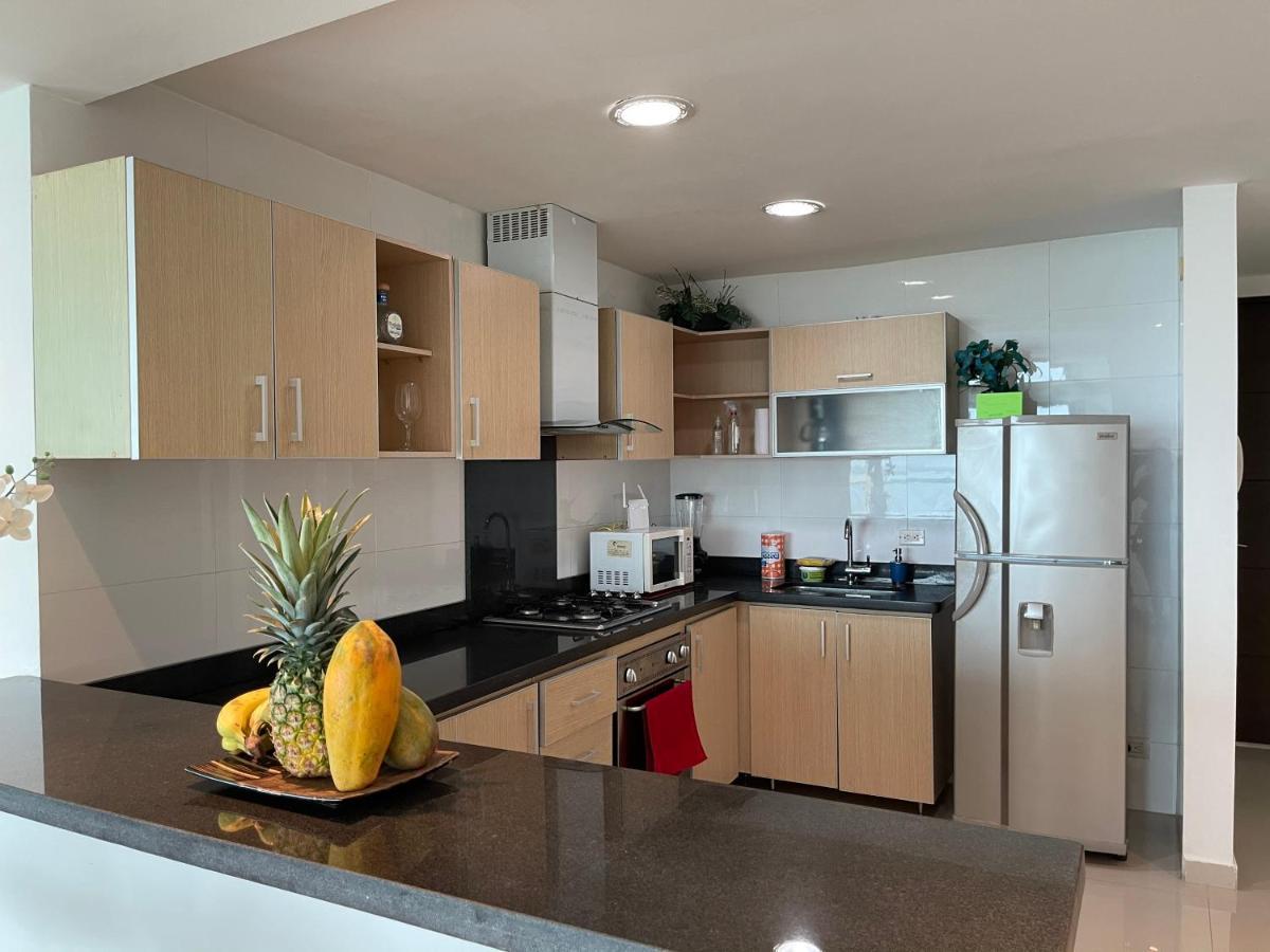 Cartagena Beach Front Apartments Kültér fotó