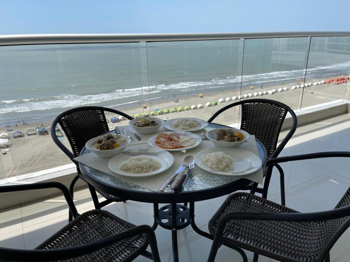 Cartagena Beach Front Apartments Kültér fotó