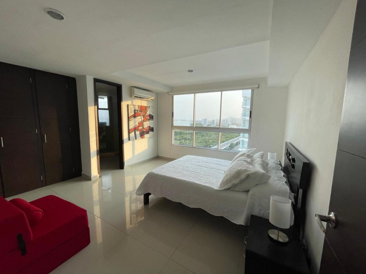 Cartagena Beach Front Apartments Kültér fotó