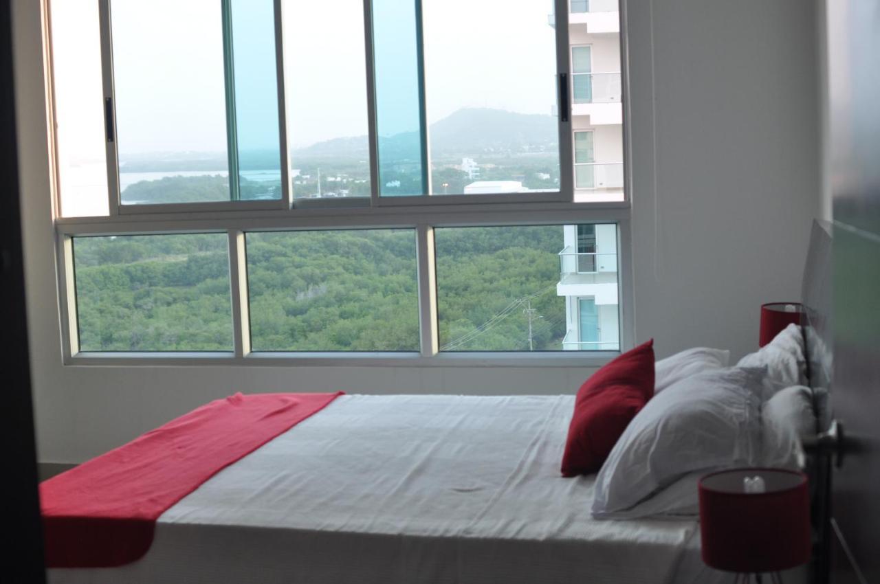 Cartagena Beach Front Apartments Kültér fotó